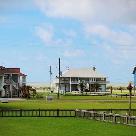 Вилла Bright Crystal Beach House, Walk To Coast! Bolivar Peninsula Экстерьер фото