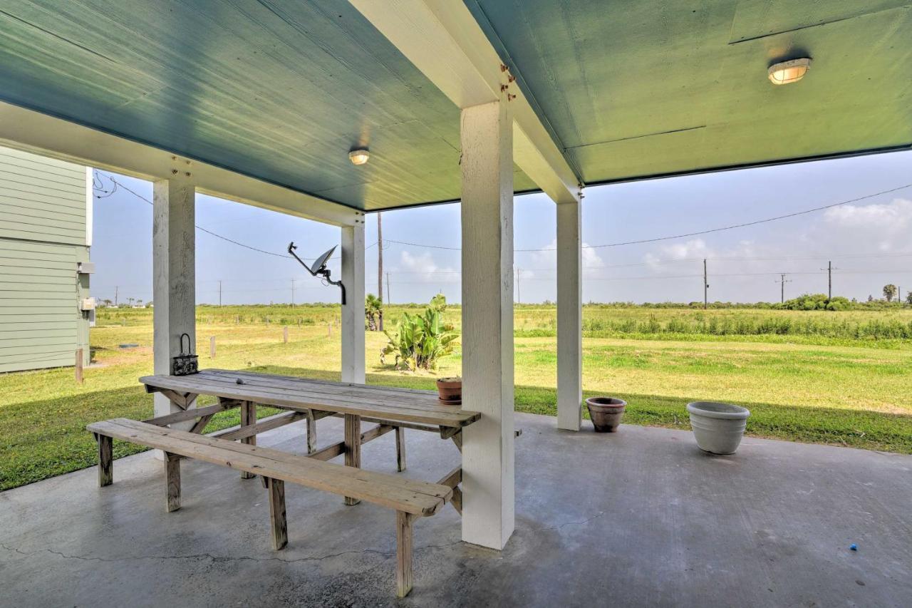 Вилла Bright Crystal Beach House, Walk To Coast! Bolivar Peninsula Экстерьер фото